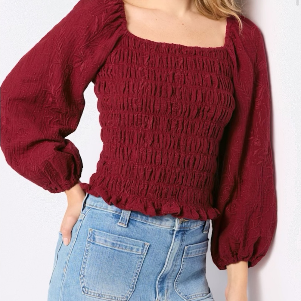 Design History Smocked Top with puff sleeves
